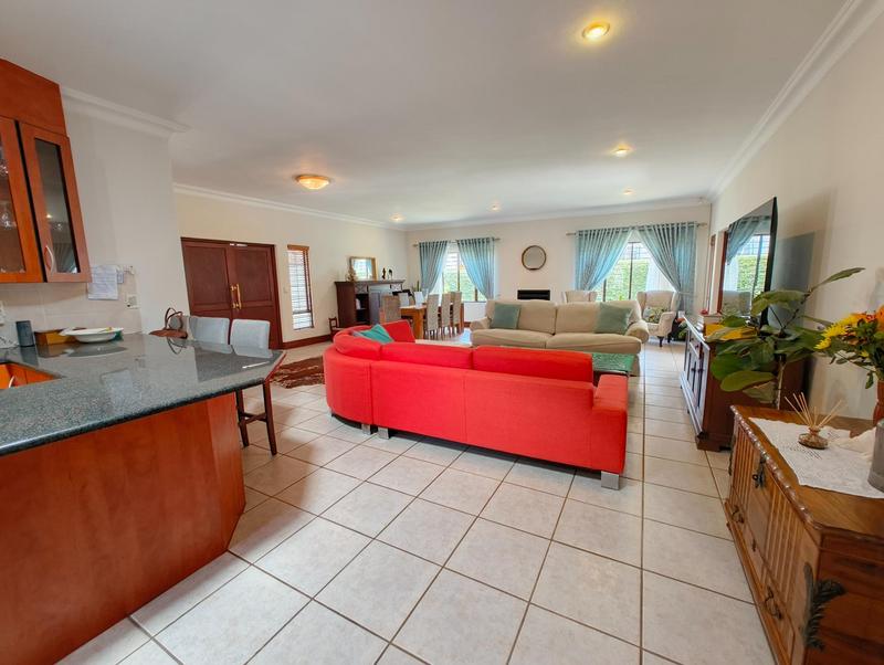 3 Bedroom Property for Sale in Waterkloof Ridge Gauteng