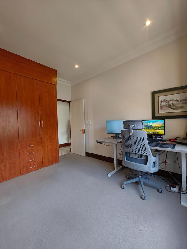 3 Bedroom Property for Sale in Waterkloof Ridge Gauteng