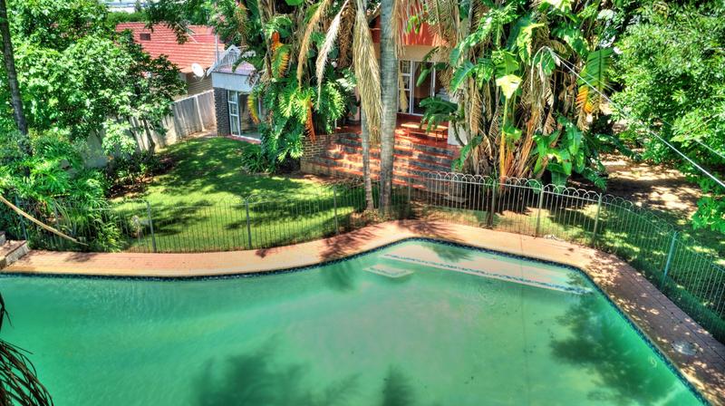 To Let 4 Bedroom Property for Rent in Wendywood Gauteng