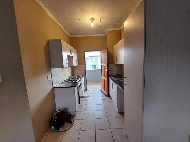 To Let 2 Bedroom Property for Rent in Noordwyk Gauteng