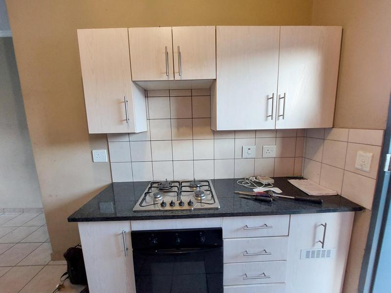 To Let 2 Bedroom Property for Rent in Noordwyk Gauteng