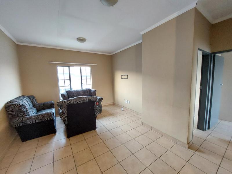 To Let 2 Bedroom Property for Rent in Noordwyk Gauteng