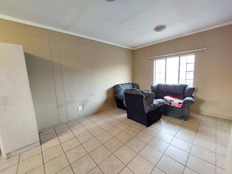 To Let 2 Bedroom Property for Rent in Noordwyk Gauteng