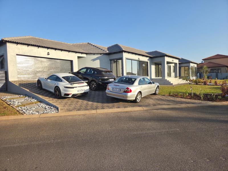 3 Bedroom Property for Sale in Arundo Estate Gauteng