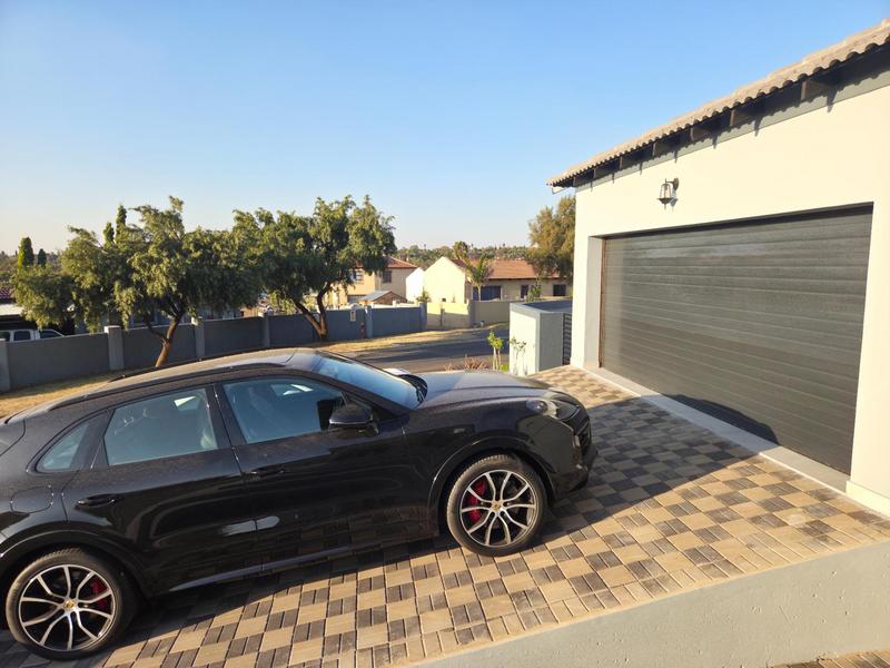 3 Bedroom Property for Sale in Arundo Estate Gauteng
