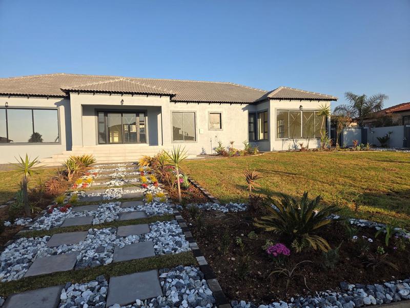 3 Bedroom Property for Sale in Arundo Estate Gauteng