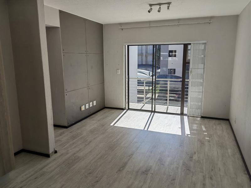 To Let 2 Bedroom Property for Rent in Broadacres Gauteng