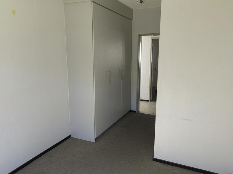 To Let 2 Bedroom Property for Rent in Broadacres Gauteng
