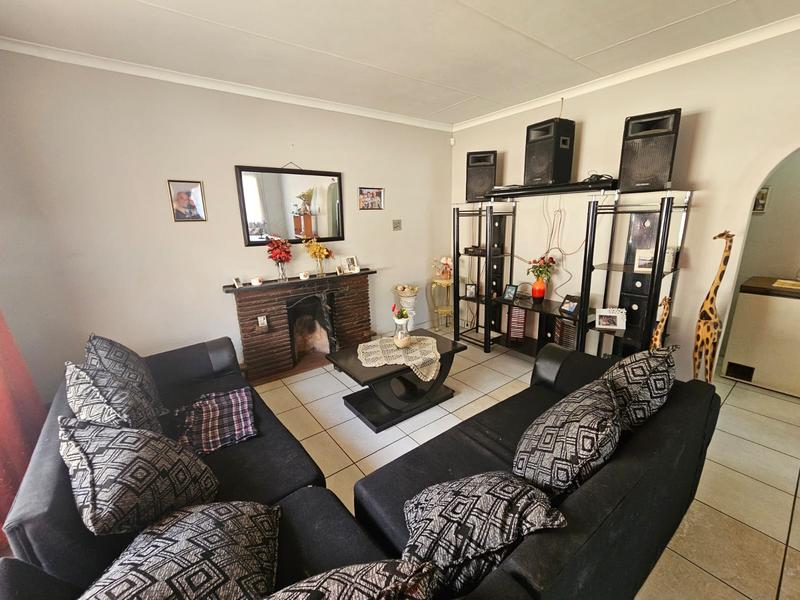 3 Bedroom Property for Sale in Vanderbijlpark Cw 6 Gauteng