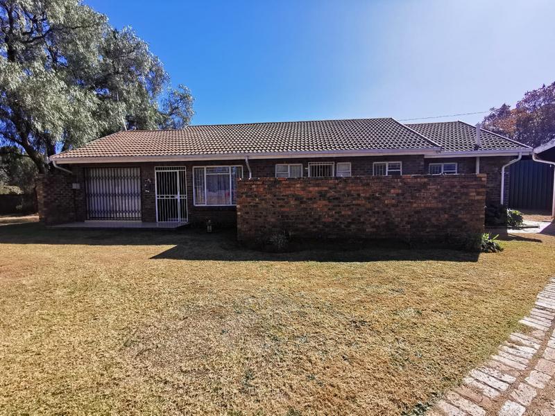 3 Bedroom Property for Sale in Golf Park Gauteng