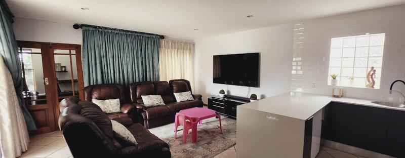 4 Bedroom Property for Sale in Moreleta Park Gauteng