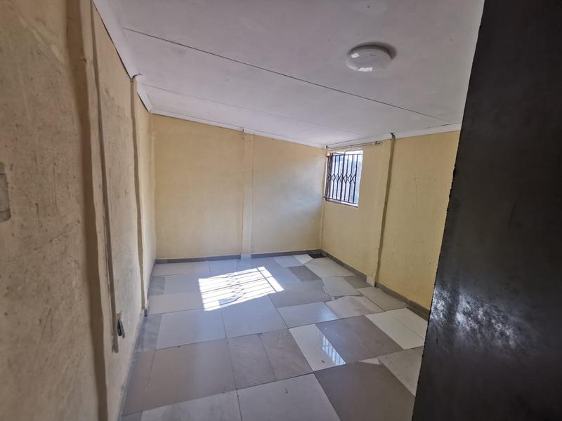 1 Bedroom Property for Sale in Birch Acres Gauteng