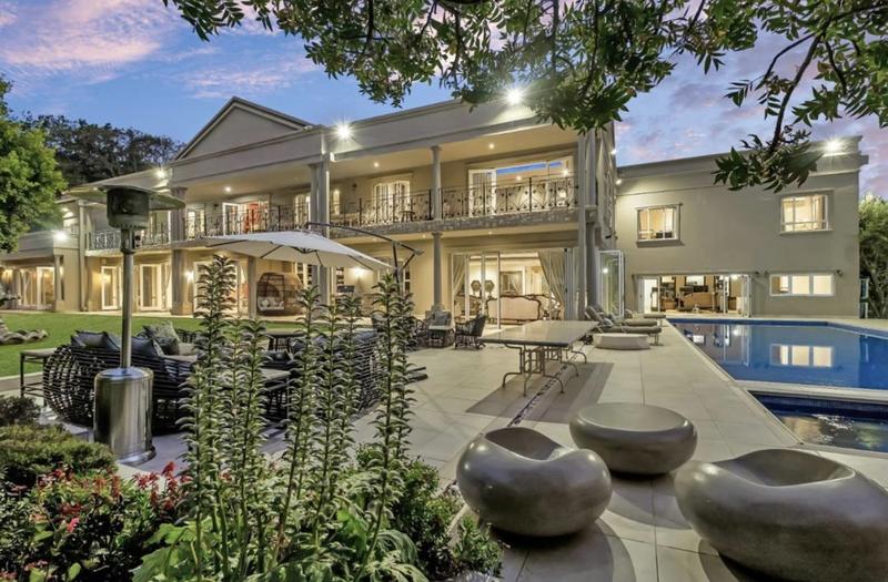 7 Bedroom Property for Sale in Hyde Park Gauteng