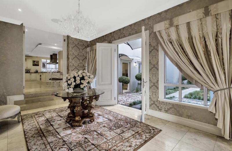 7 Bedroom Property for Sale in Hyde Park Gauteng