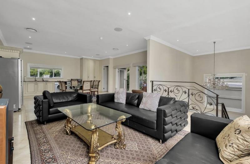 7 Bedroom Property for Sale in Hyde Park Gauteng