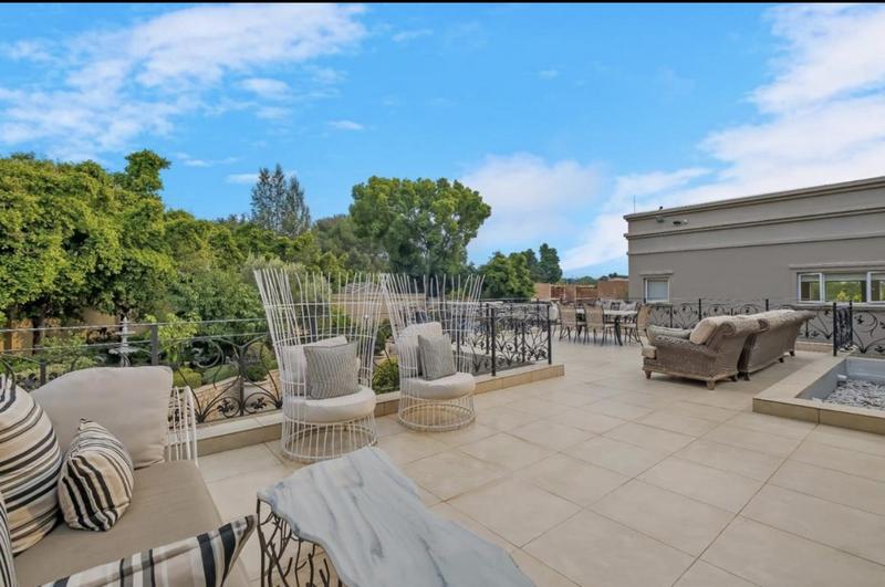 7 Bedroom Property for Sale in Hyde Park Gauteng