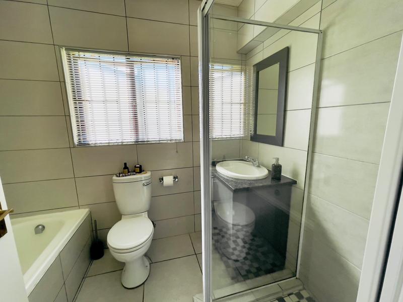 2 Bedroom Property for Sale in Paulshof Gauteng