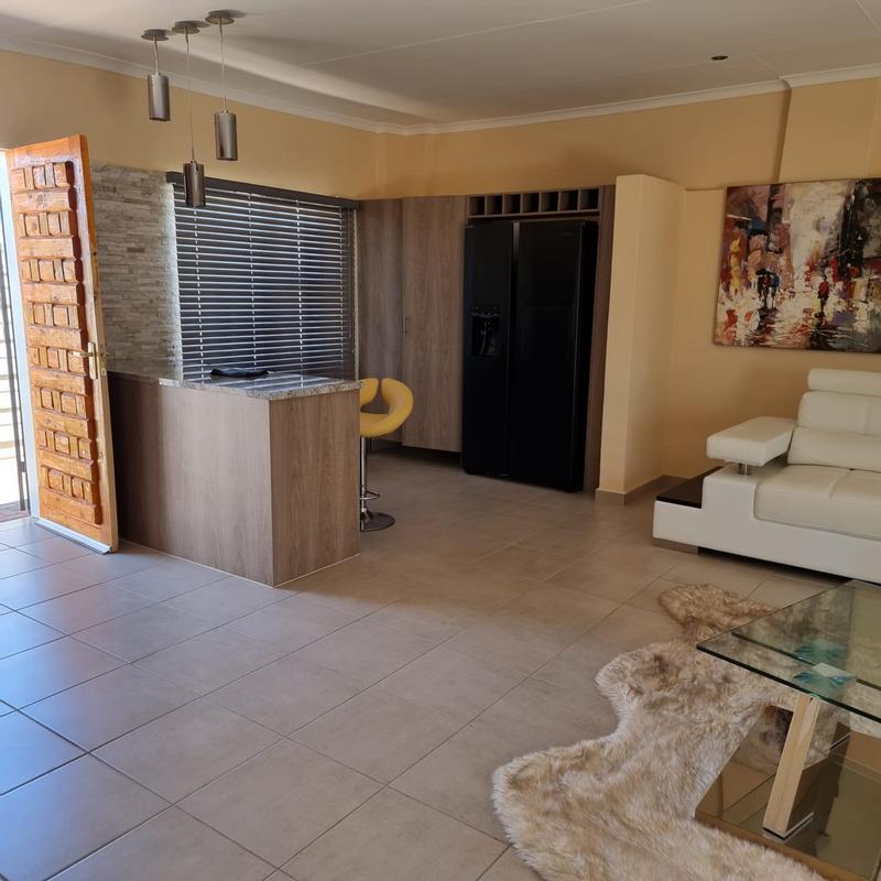 To Let 3 Bedroom Property for Rent in Azaadville Gauteng