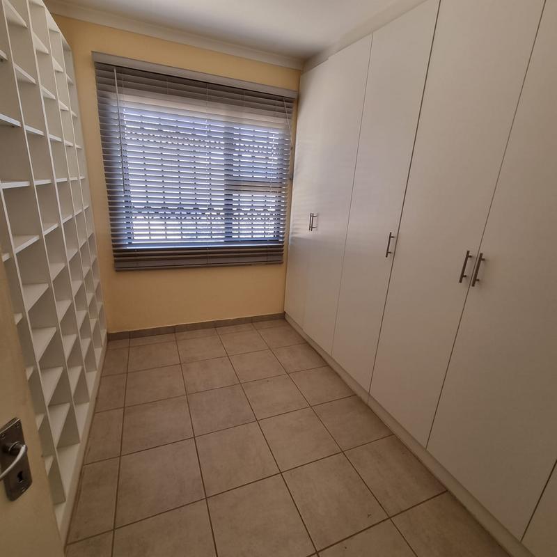 To Let 3 Bedroom Property for Rent in Azaadville Gauteng