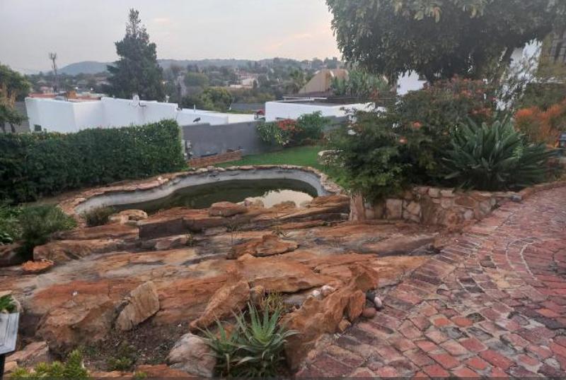 4 Bedroom Property for Sale in Ridgeway Gauteng