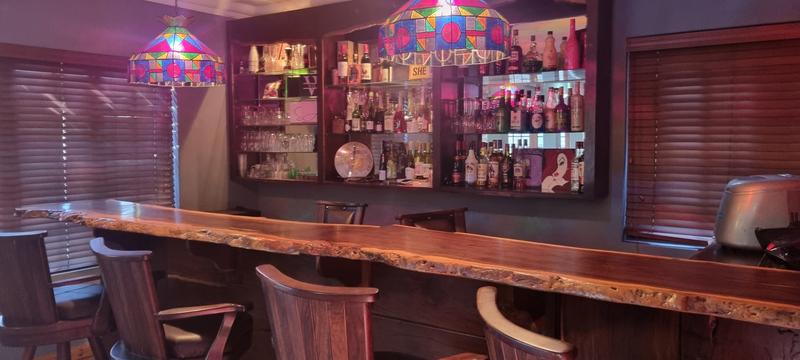 4 Bedroom Property for Sale in Lisdogan Park Gauteng