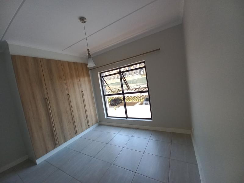 To Let 3 Bedroom Property for Rent in Waterfall Gauteng