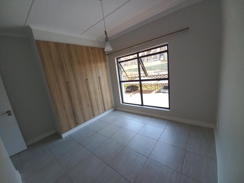 To Let 3 Bedroom Property for Rent in Waterfall Gauteng