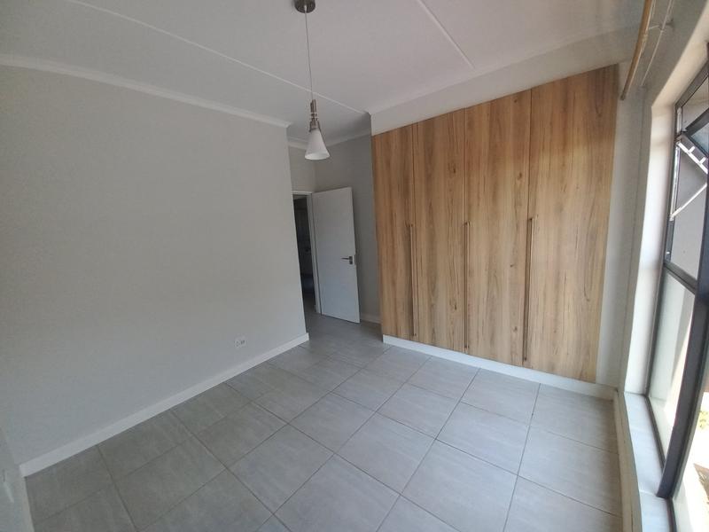 To Let 3 Bedroom Property for Rent in Waterfall Gauteng