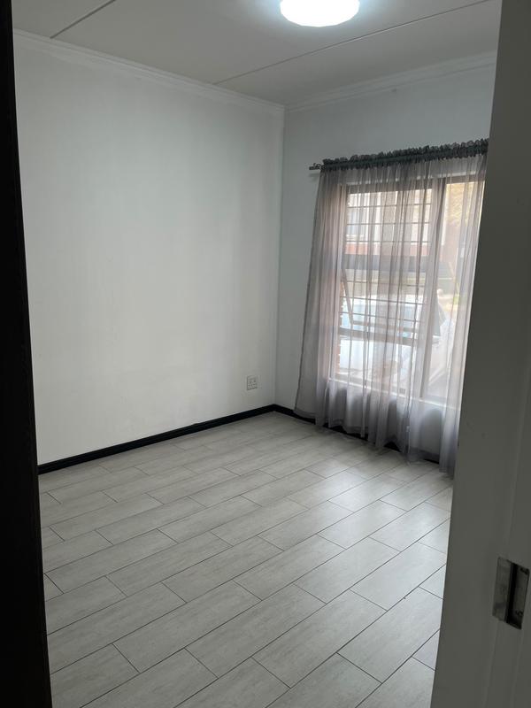 3 Bedroom Property for Sale in Greenstone Hill Gauteng