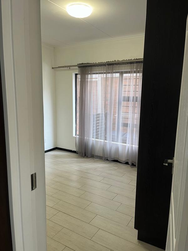 3 Bedroom Property for Sale in Greenstone Hill Gauteng