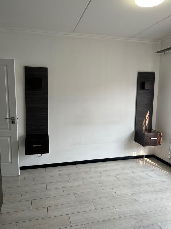 3 Bedroom Property for Sale in Greenstone Hill Gauteng