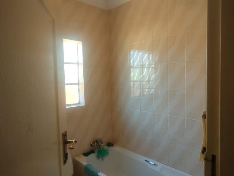 2 Bedroom Property for Sale in Ennerdale Gauteng