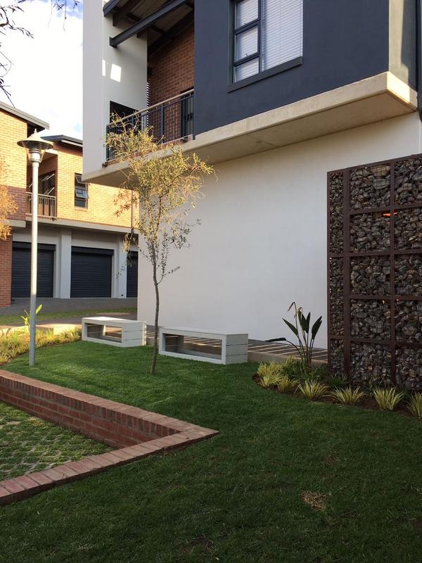 2 Bedroom Property for Sale in Menlo Park Gauteng