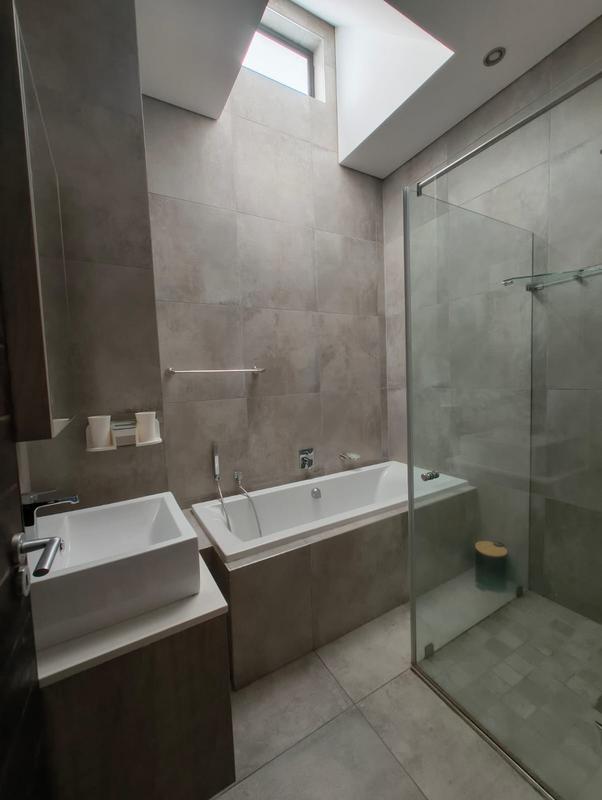 2 Bedroom Property for Sale in Menlo Park Gauteng