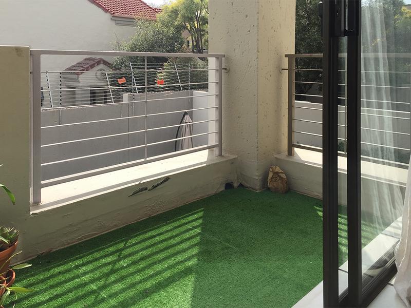 To Let 1 Bedroom Property for Rent in Douglasdale Gauteng