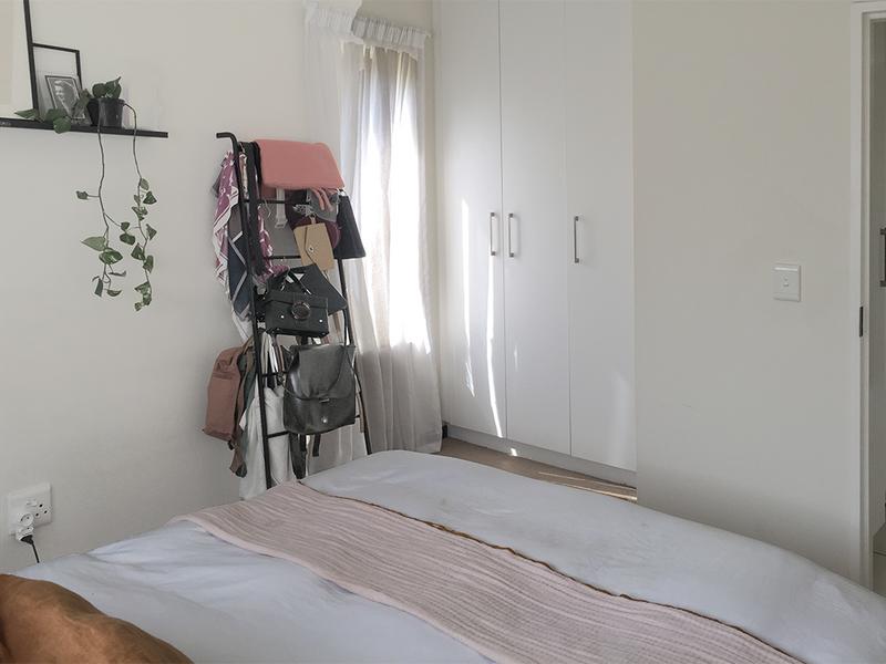 To Let 1 Bedroom Property for Rent in Douglasdale Gauteng