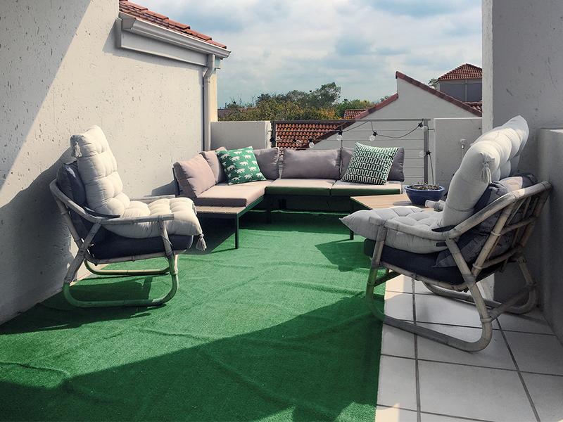 To Let 1 Bedroom Property for Rent in Douglasdale Gauteng