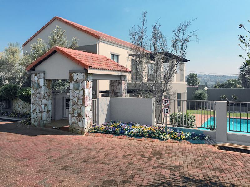 To Let 1 Bedroom Property for Rent in Douglasdale Gauteng