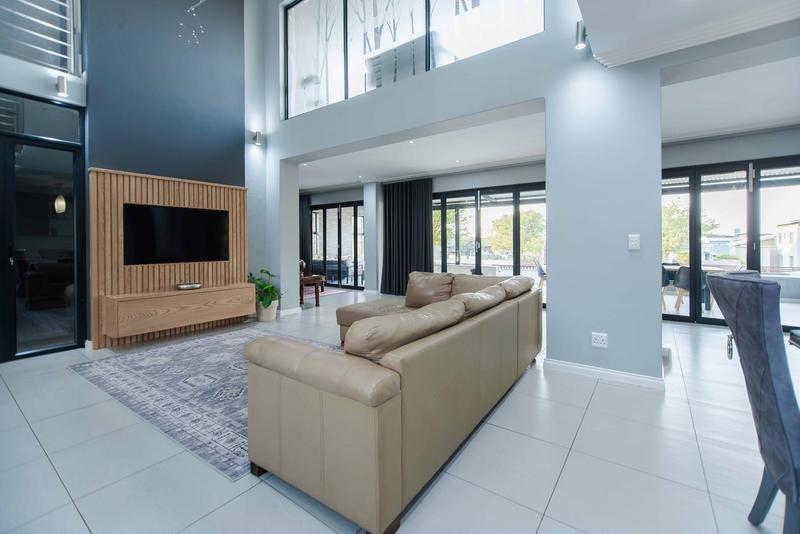 3 Bedroom Property for Sale in Copperleaf Estate Gauteng