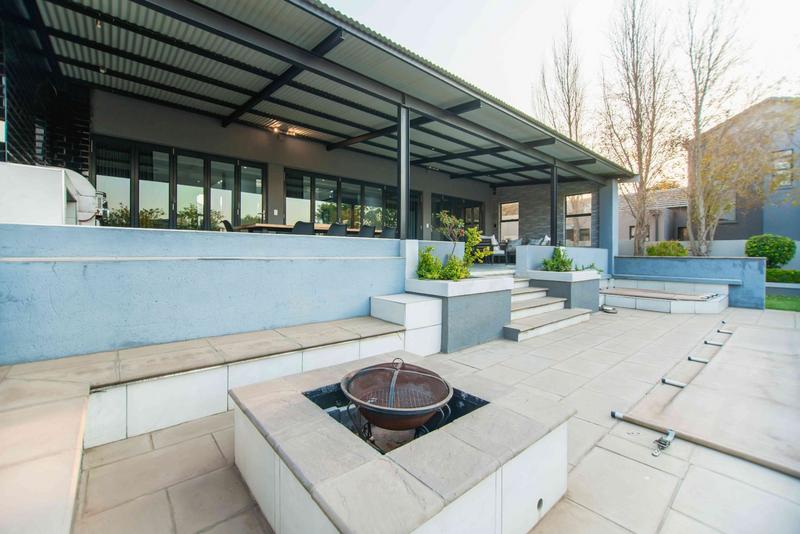 3 Bedroom Property for Sale in Copperleaf Estate Gauteng