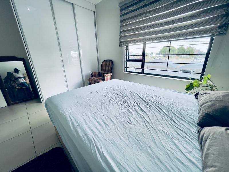 2 Bedroom Property for Sale in North Riding Gauteng