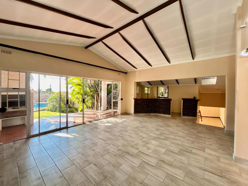 To Let 4 Bedroom Property for Rent in Wendywood Gauteng