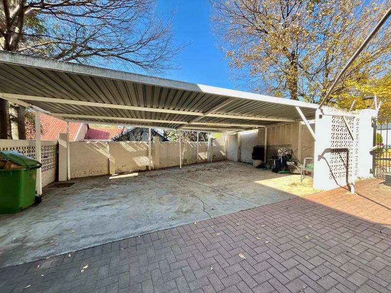 To Let 4 Bedroom Property for Rent in Wendywood Gauteng