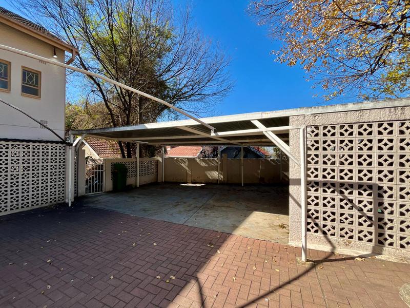 To Let 4 Bedroom Property for Rent in Wendywood Gauteng