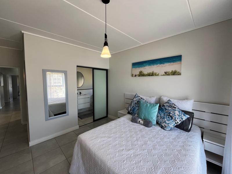 To Let 3 Bedroom Property for Rent in Waterfall Gauteng