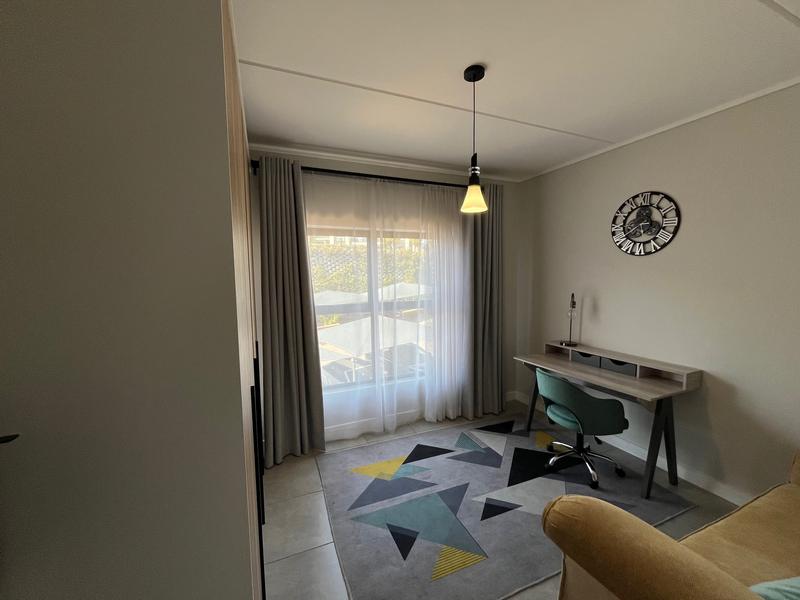 To Let 3 Bedroom Property for Rent in Waterfall Gauteng