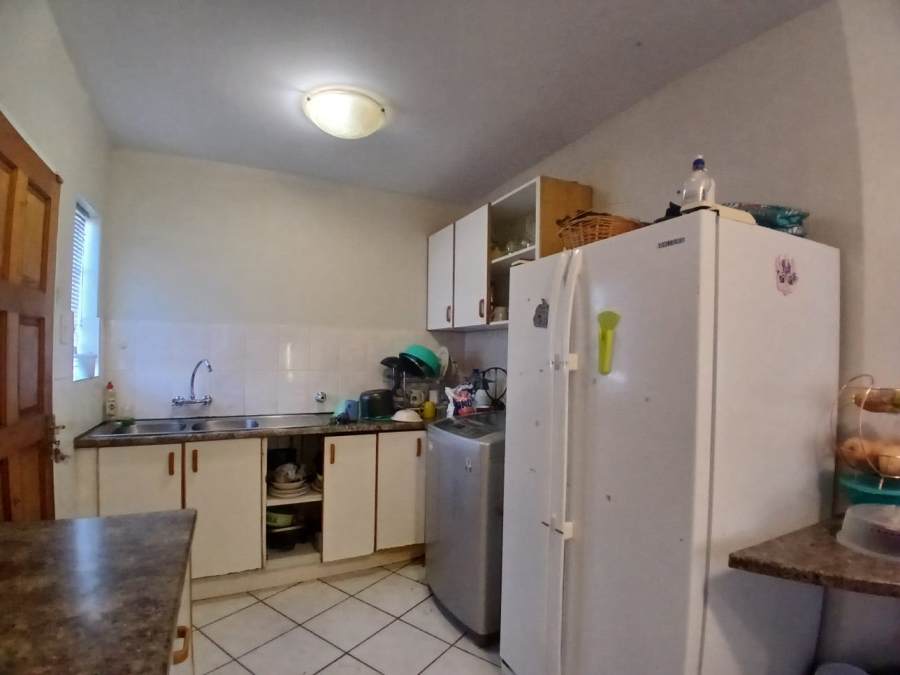 4 Bedroom Property for Sale in Die Hoewes Gauteng