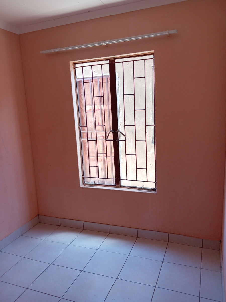 To Let 2 Bedroom Property for Rent in Soshanguve VV Gauteng