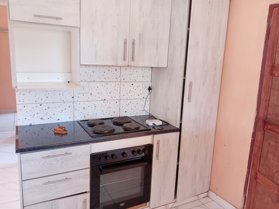 To Let 2 Bedroom Property for Rent in Soshanguve VV Gauteng