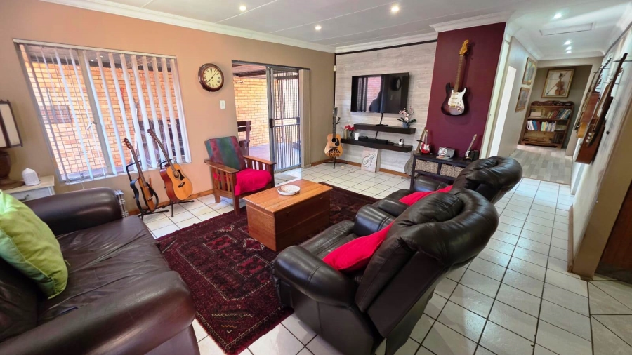 3 Bedroom Property for Sale in Doornpoort Gauteng
